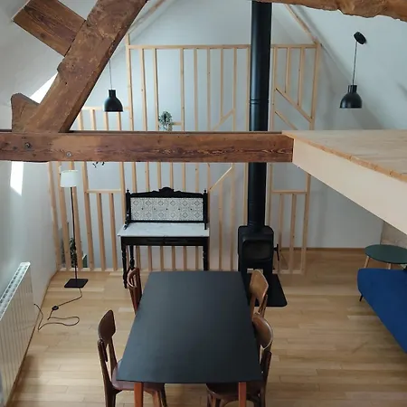 Holiday home Agreable Maisonnette En Duplex, Avec Patio Proche