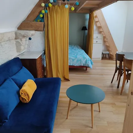 Agreable Maisonnette En Duplex, Avec Patio Proche Holiday home *