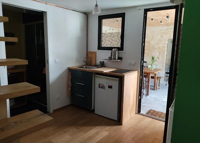 Hébergement de vacances Maisonnette En Duplex, Avec Patio Proche