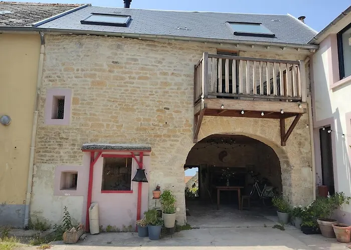 Maisonnette En Duplex, Avec Patio Proche Lion-sur-Mer