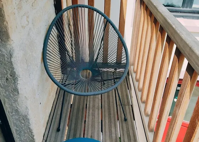 Maisonnette En Duplex, Avec Patio Proche * Lion-sur-Mer