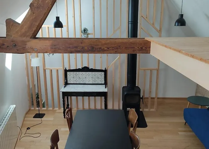 Hébergement de vacances Maisonnette En Duplex, Avec Patio Proche